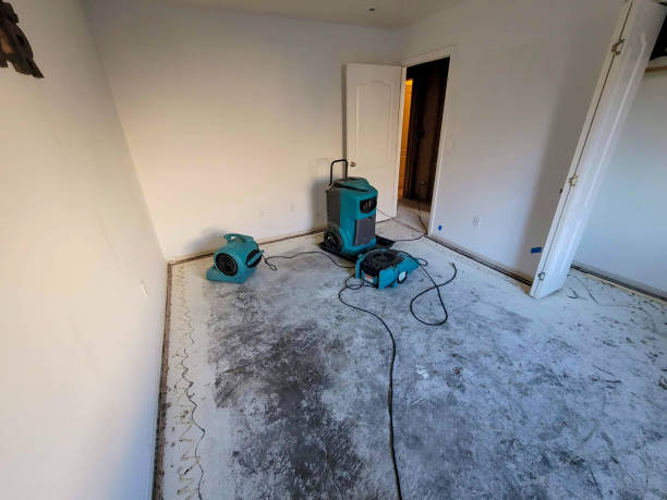 Best Emergency water damage restoration  in East Petersburg, PA